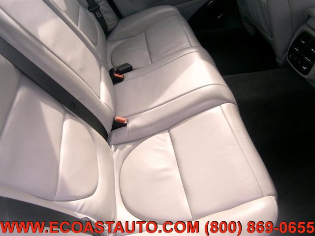 Used 2005 Jaguar XJ8 image 6