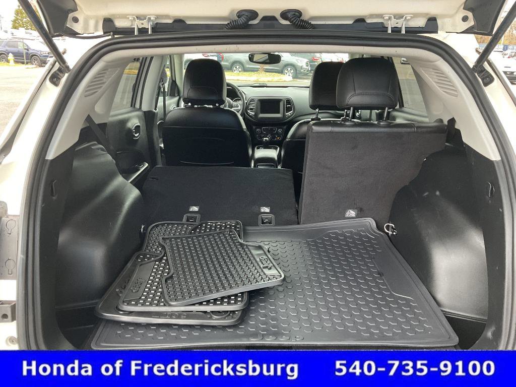 Used 2019 Jeep Compass Latitude w/ Popular Equipment Group AWD/4WD image 22