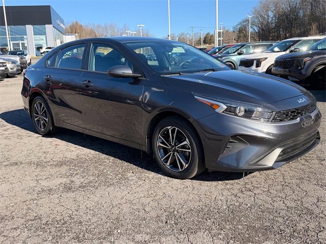 Used 2023 Kia Forte LXS w/ LXS Technology Package image 13