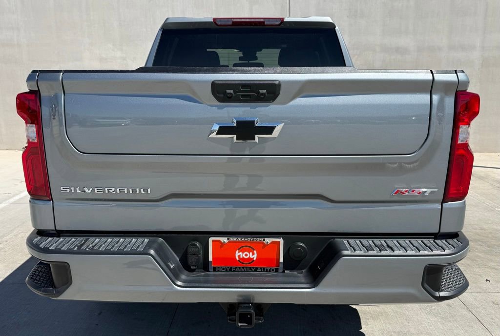 Used 2024 Chevrolet Silverado 1500 RST image 4