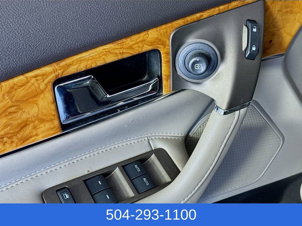 Used 2013 Lincoln MKX FWD image 16