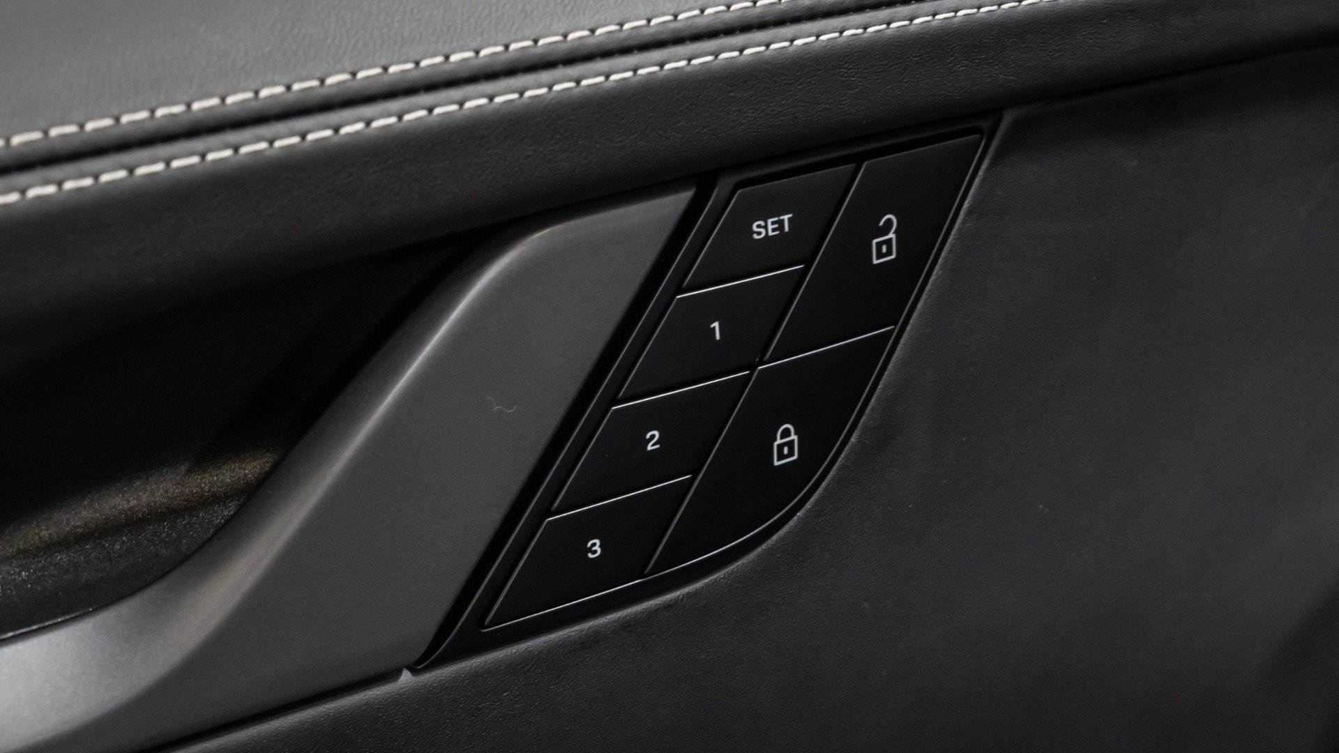 Used 2022 Porsche 911 Carrera image 42