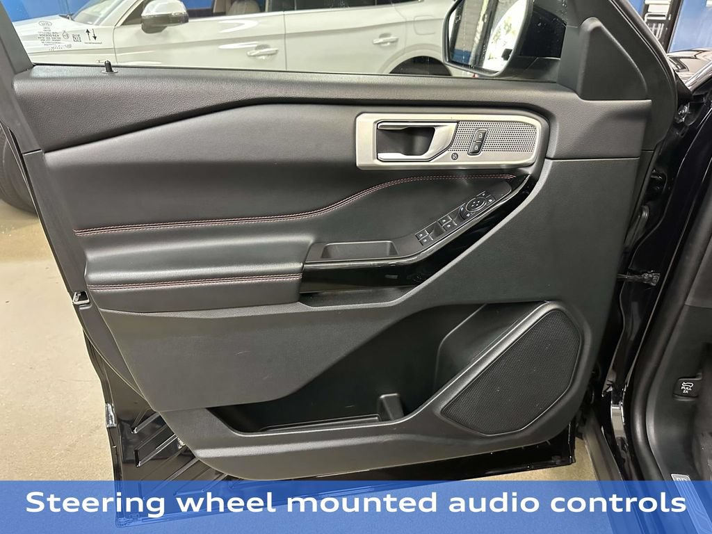 Used 2024 Ford Explorer ST-Line w/ Class IV Trailer Tow Package AWD/4WD image 18