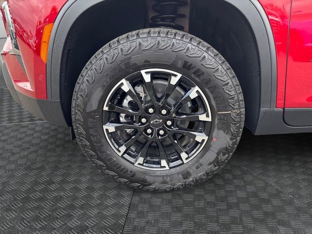 New 2026 Chevrolet Traverse Z71 w/ Enhanced Driving Package image 14