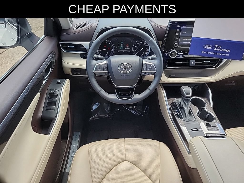 Used 2020 Toyota Highlander Limited FWD image 9