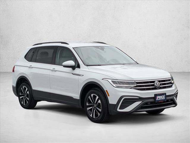 Used 2024 Volkswagen Tiguan S image 3