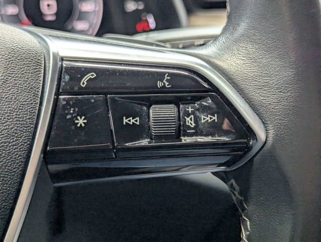 Used 2021 Audi A6 Premium Plus w/ Premium Plus Package image 21