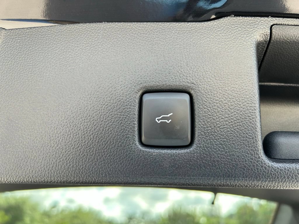New 2023 Ford Escape SE FWD image 52