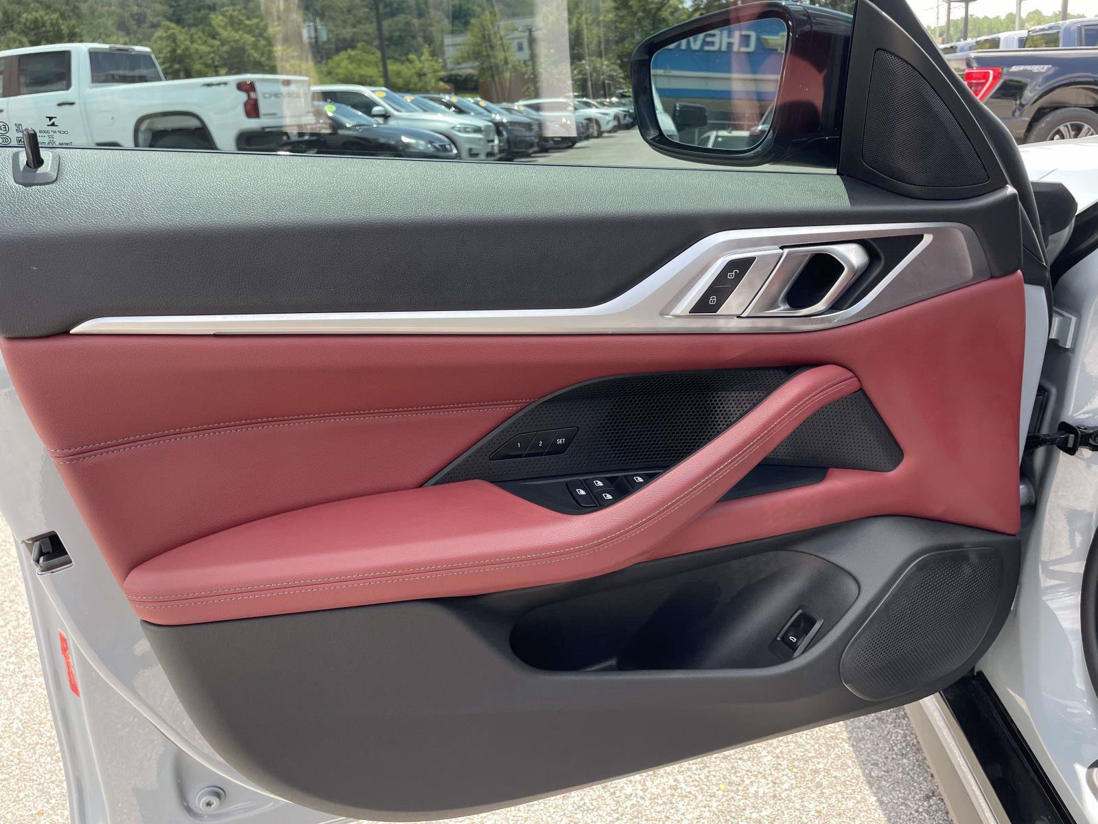Used 2023 BMW i4 eDrive40 w/ M Sport Package RWD image 5