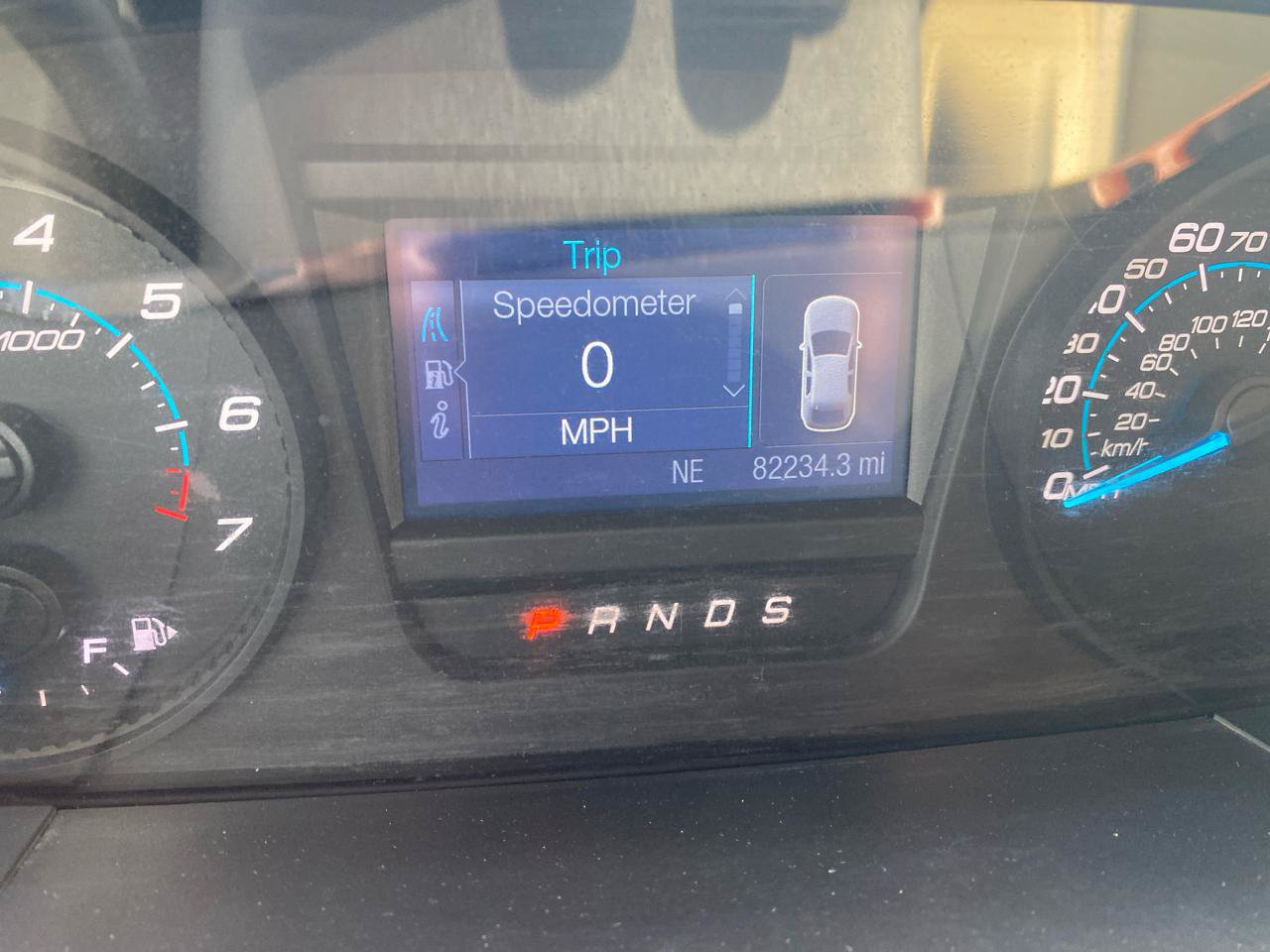 Used 2016 Ford Taurus SEL FWD image 19