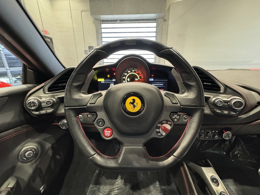 Used 2018 Ferrari 488 Spider image 39