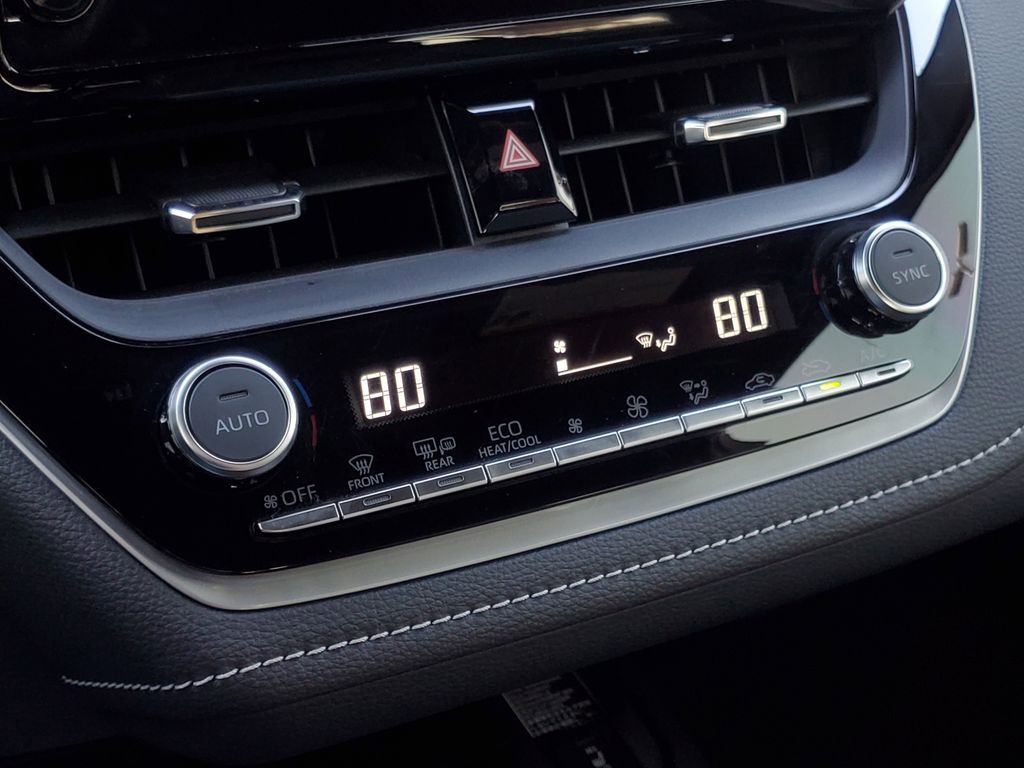 Used 2025 Toyota Corolla XSE image 22