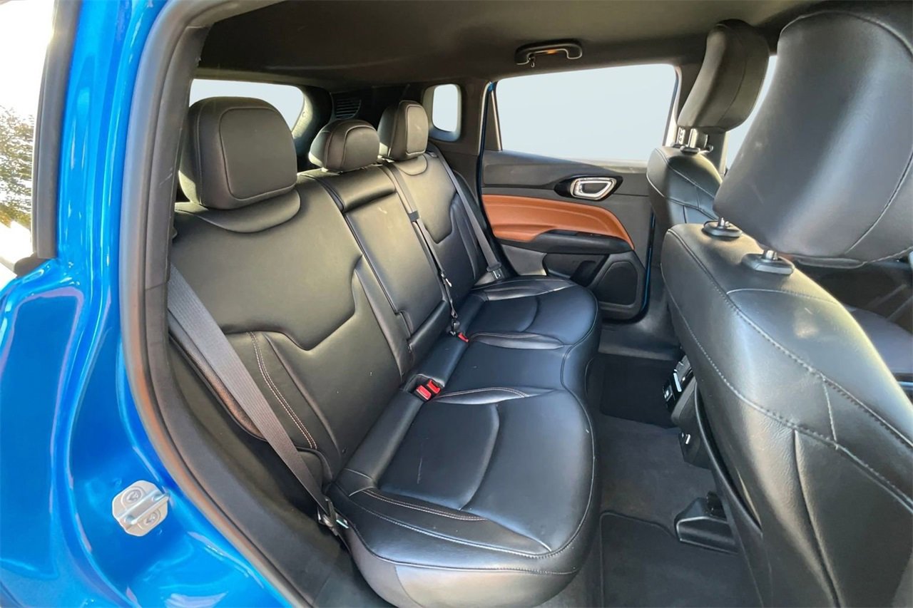 Certified 2024 Jeep Compass Limited image 21