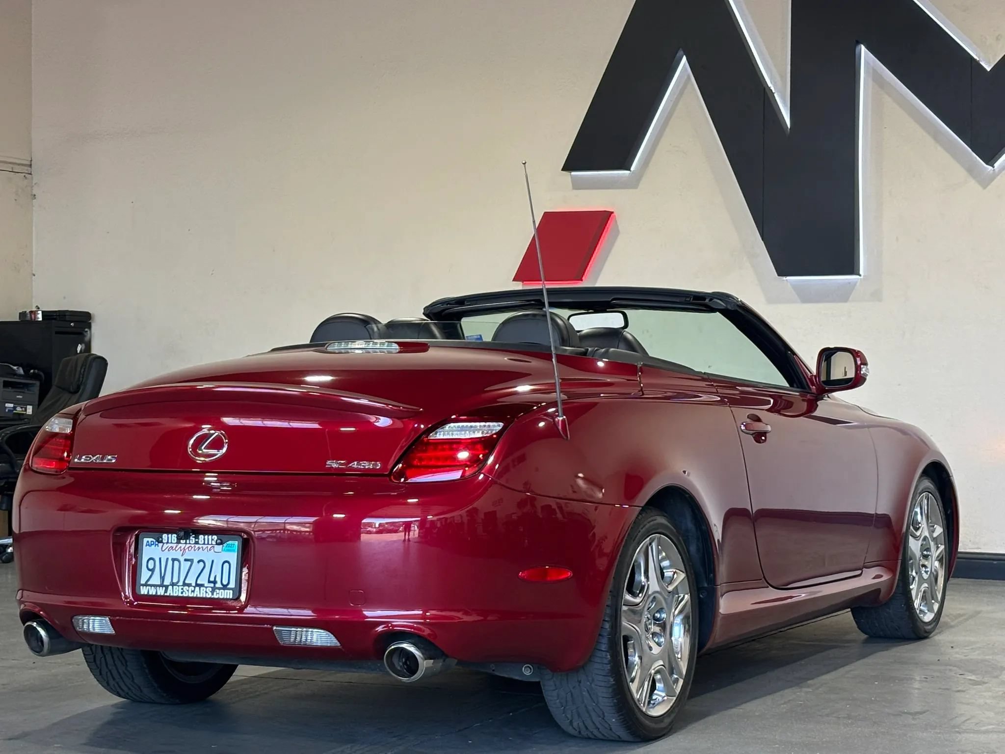Used 2009 Lexus SC 430 Convertible RWD image 12