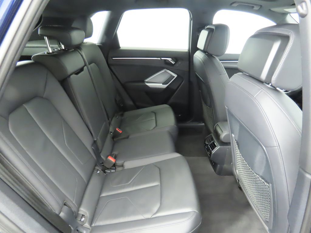 Used 2023 Audi Q3 2.0T Premium w/ Convenience Package image 20