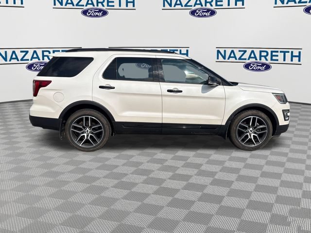 Used 2017 Ford Explorer Sport w/ Equipment Group 401A AWD/4WD image 8