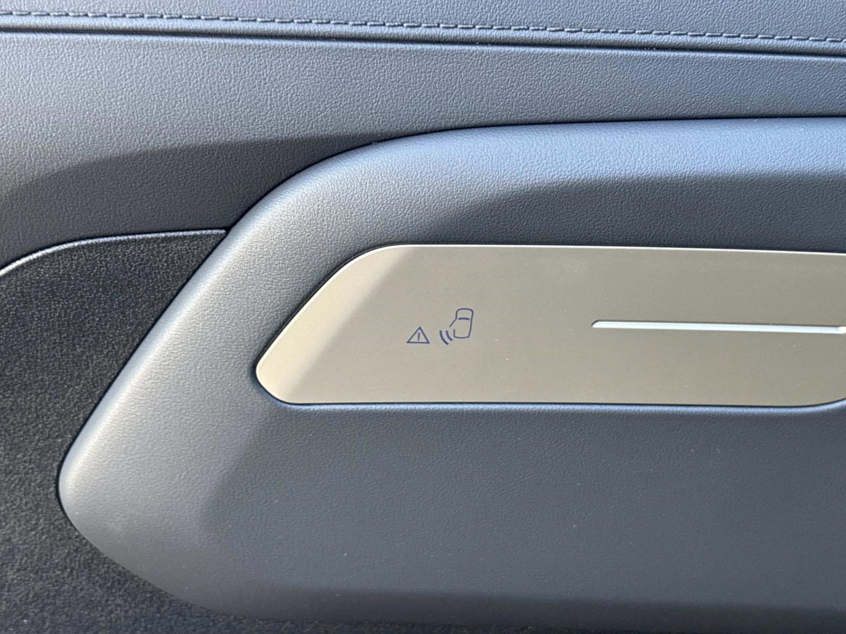 New 2027 Kia Telluride S image 15