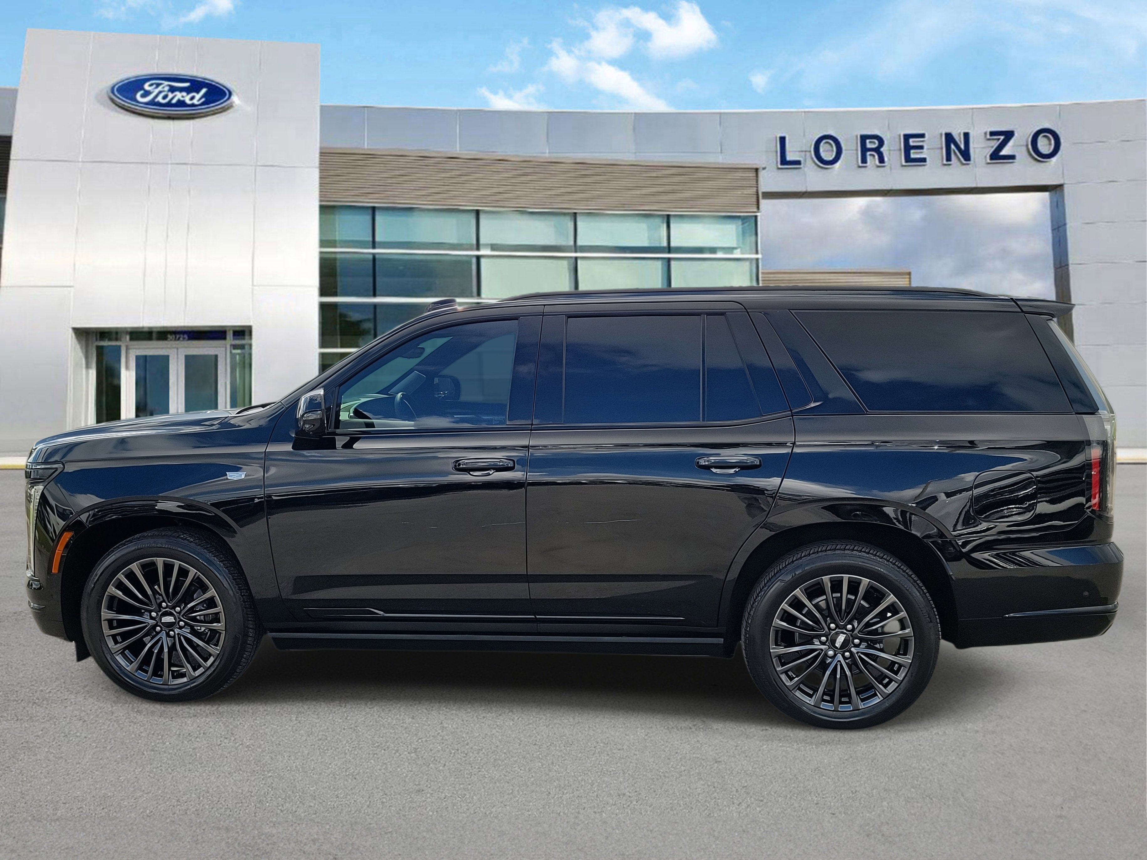 Used 2025 Cadillac Escalade Sport Platinum image 8