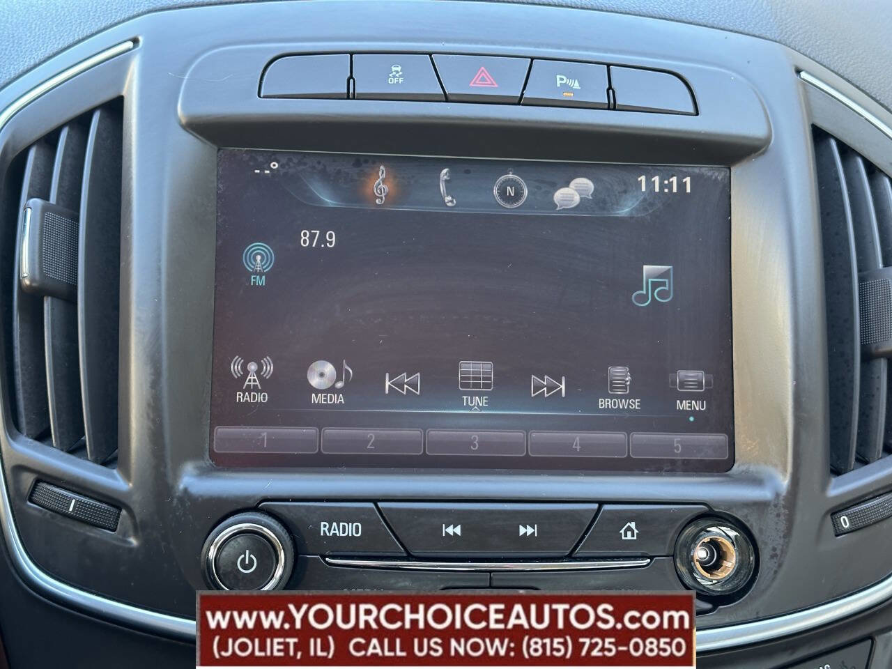 Used 2016 Buick Regal Premium image 35