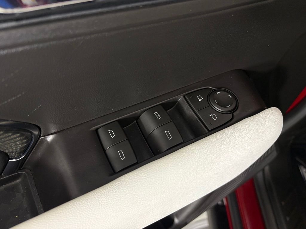 Used 2026 GMC Canyon AT4X AWD/4WD image 16