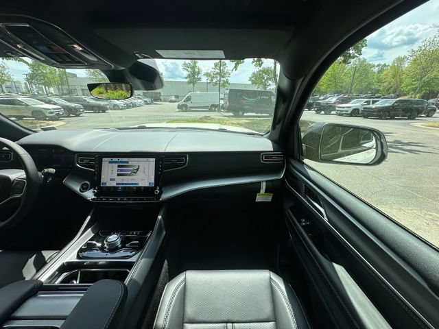 New 2026 Jeep Grand Wagoneer Limited AWD/4WD image 26