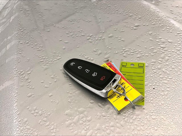 Used 2017 Ford Escape Titanium w/ Equipment Group 301A AWD/4WD image 9