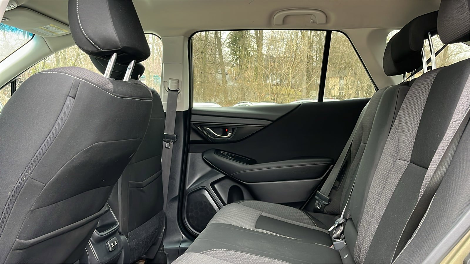 Used 2020 Subaru Outback Premium image 21