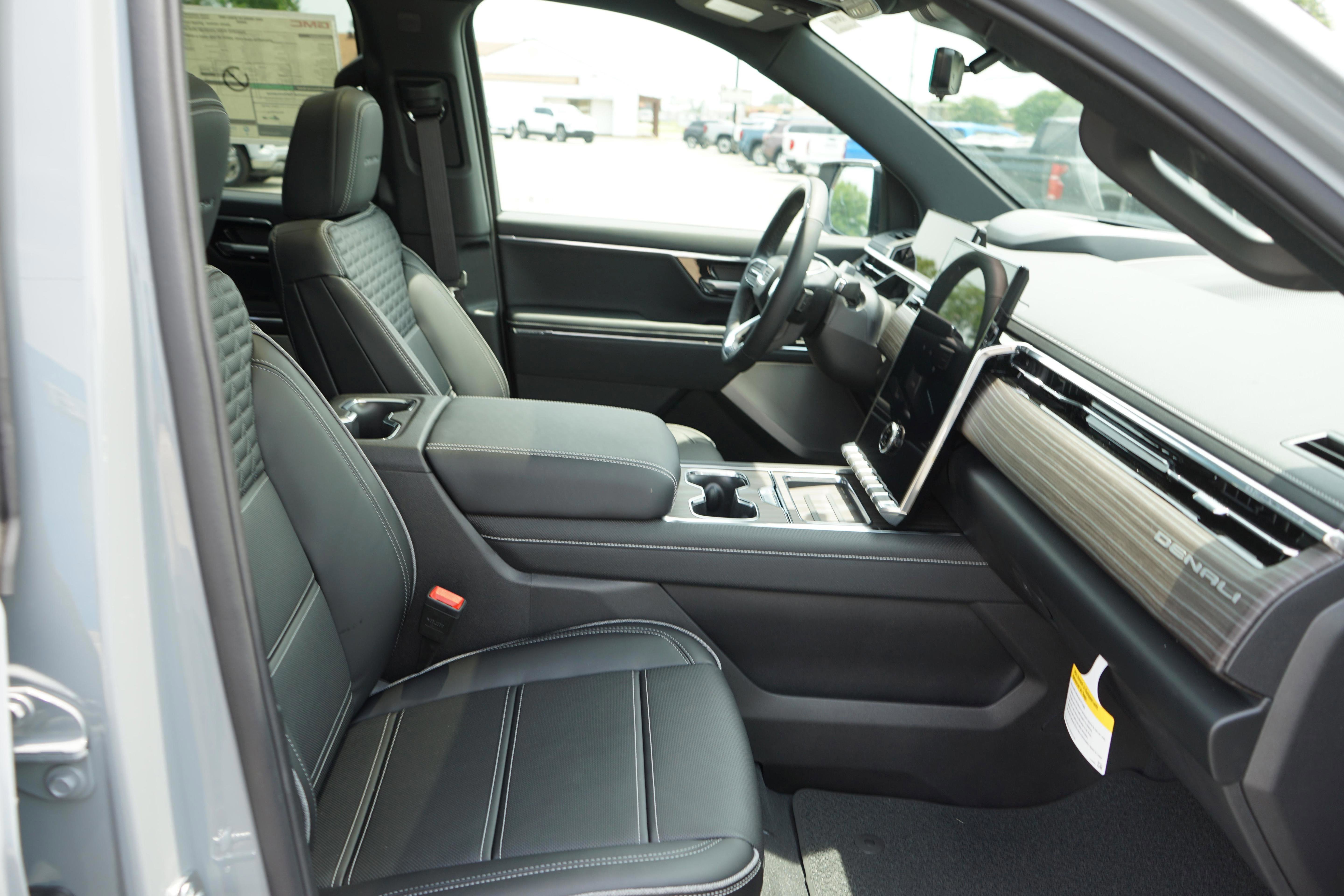 New 2025 GMC Sierra EV Denali image 22