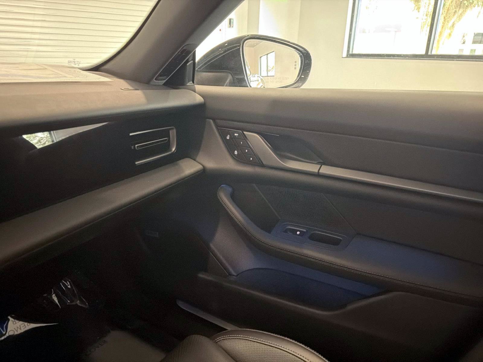 New 2026 Porsche Taycan 4S AWD/4WD image 20