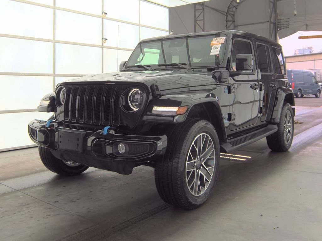 Used 2023 Jeep Wrangler Unlimited Sahara image 1