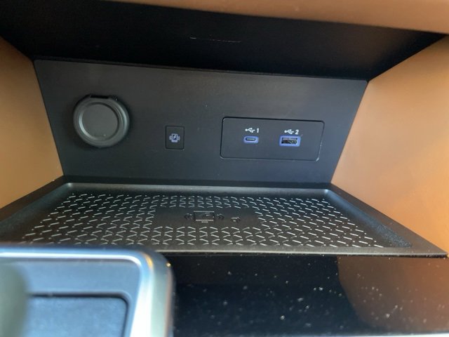 Used 2023 Nissan Pathfinder Platinum image 14