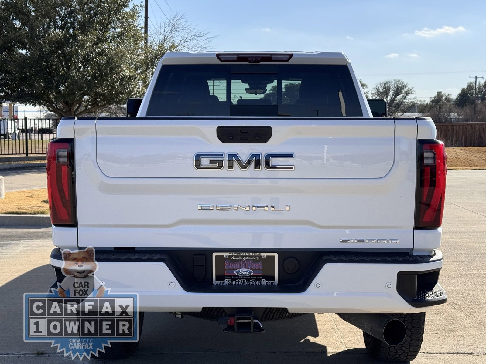 Used 2025 GMC Sierra 2500 Denali Ultimate image 5