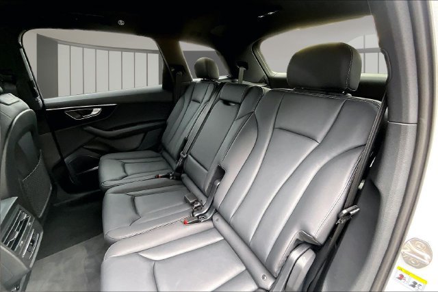 New 2026 Audi Q7 2.0T Premium AWD/4WD image 10