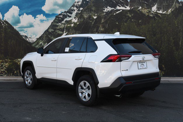 New 2025 Toyota RAV4 LE image 3