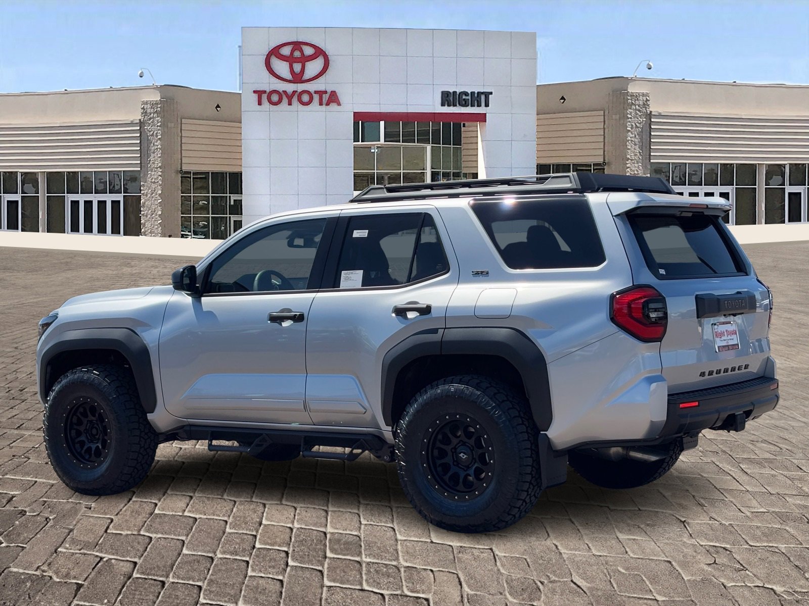 New 2025 Toyota 4Runner SR5 image 4
