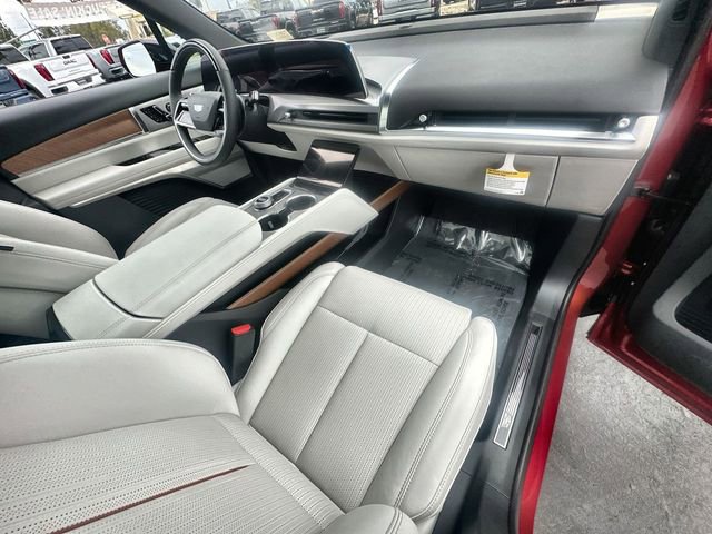 New 2026 Cadillac Vistiq Sport image 30