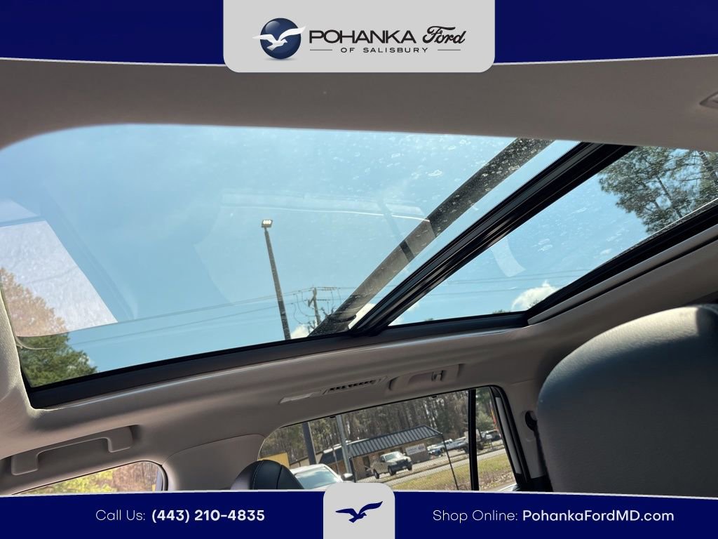 Used 2025 Toyota Highlander Platinum image 23