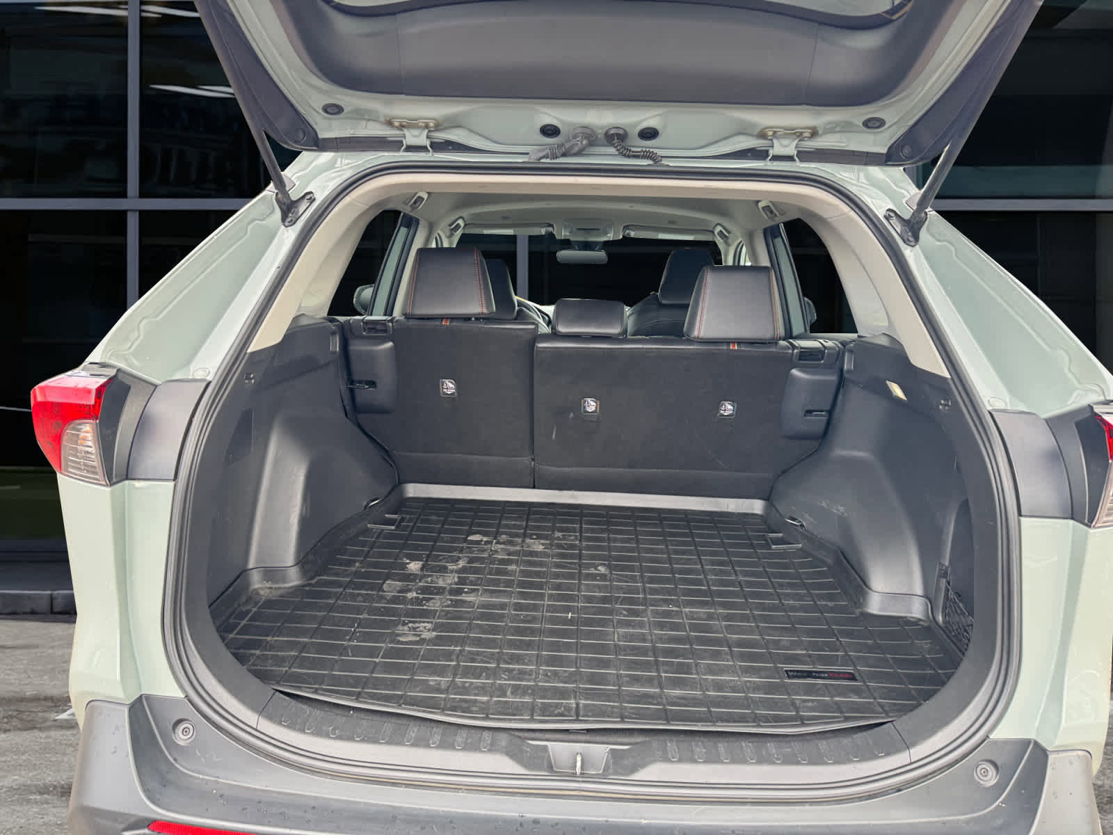 Used 2023 Toyota RAV4 Adventure image 10