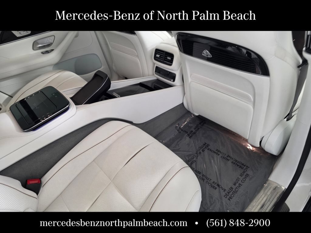 Used 2022 Mercedes-Benz Maybach GLS 600 4MATIC image 32