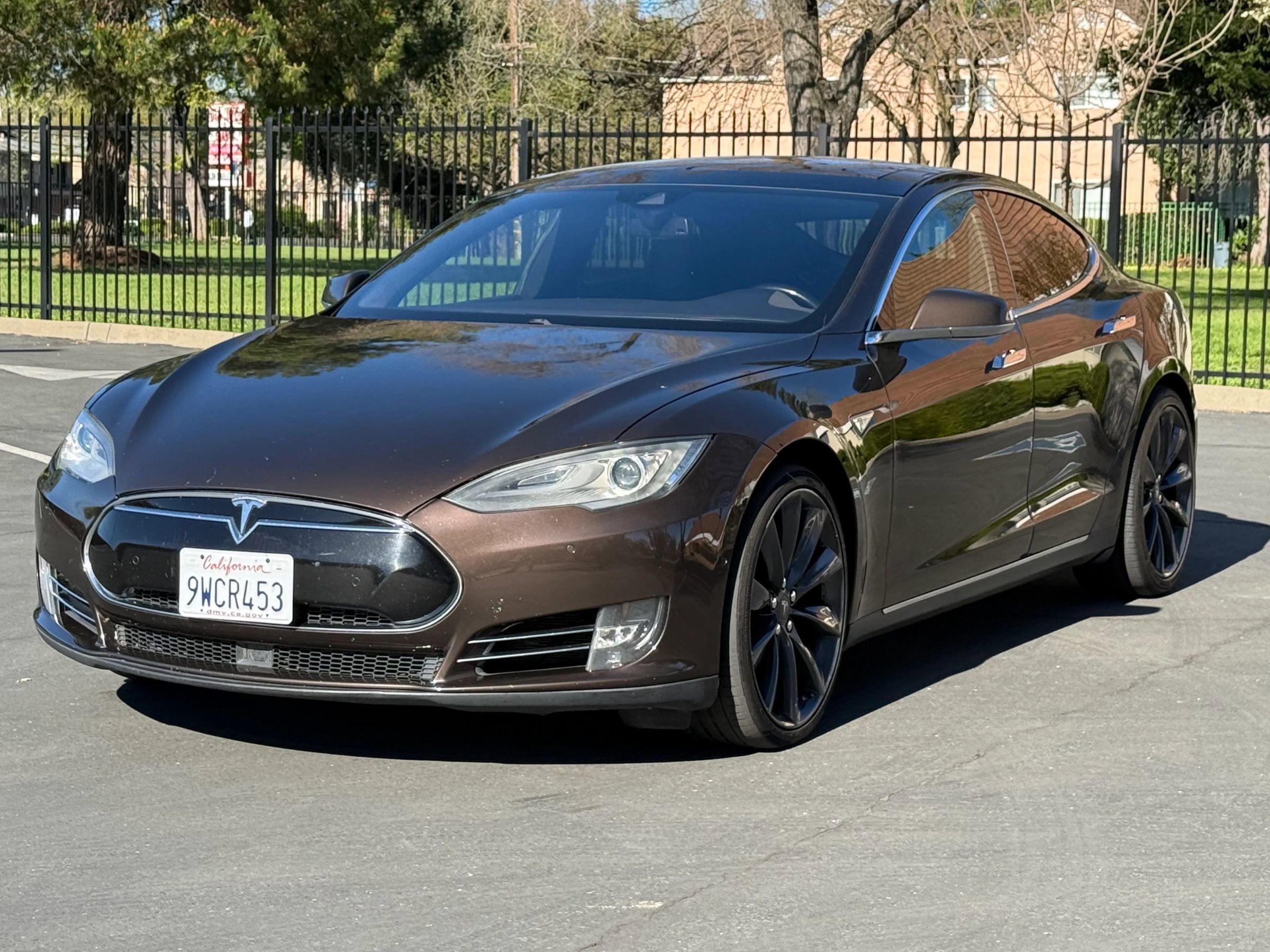 Used 2014 Tesla Model S P85D image 1