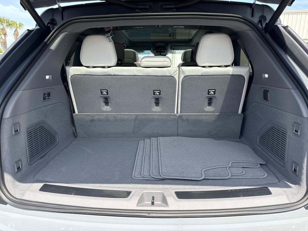 New 2026 Cadillac Escalade IQ Luxury 1 image 11