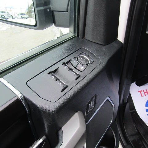 Used 2019 Ford F150 Platinum w/ Equipment Group 701A Luxury image 19