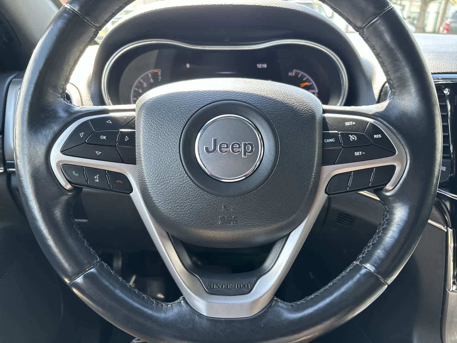 Used 2019 Jeep Grand Cherokee Limited w/ Trailer Tow Group IV image 11