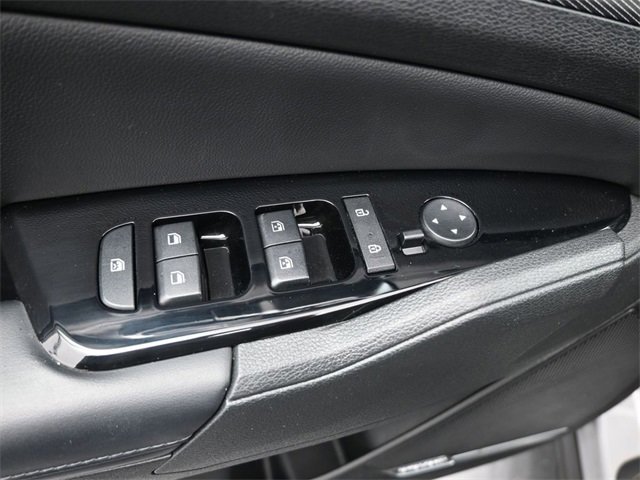 Used 2023 Kia Sportage SX image 13