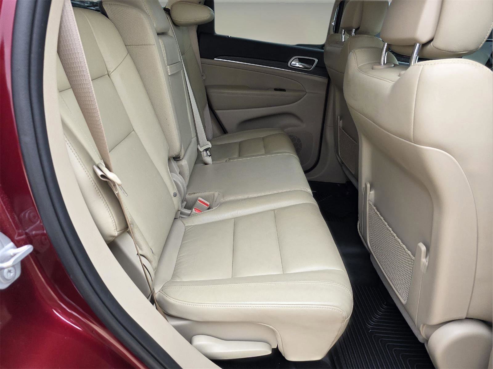 Used 2020 Jeep Grand Cherokee Limited RWD image 17