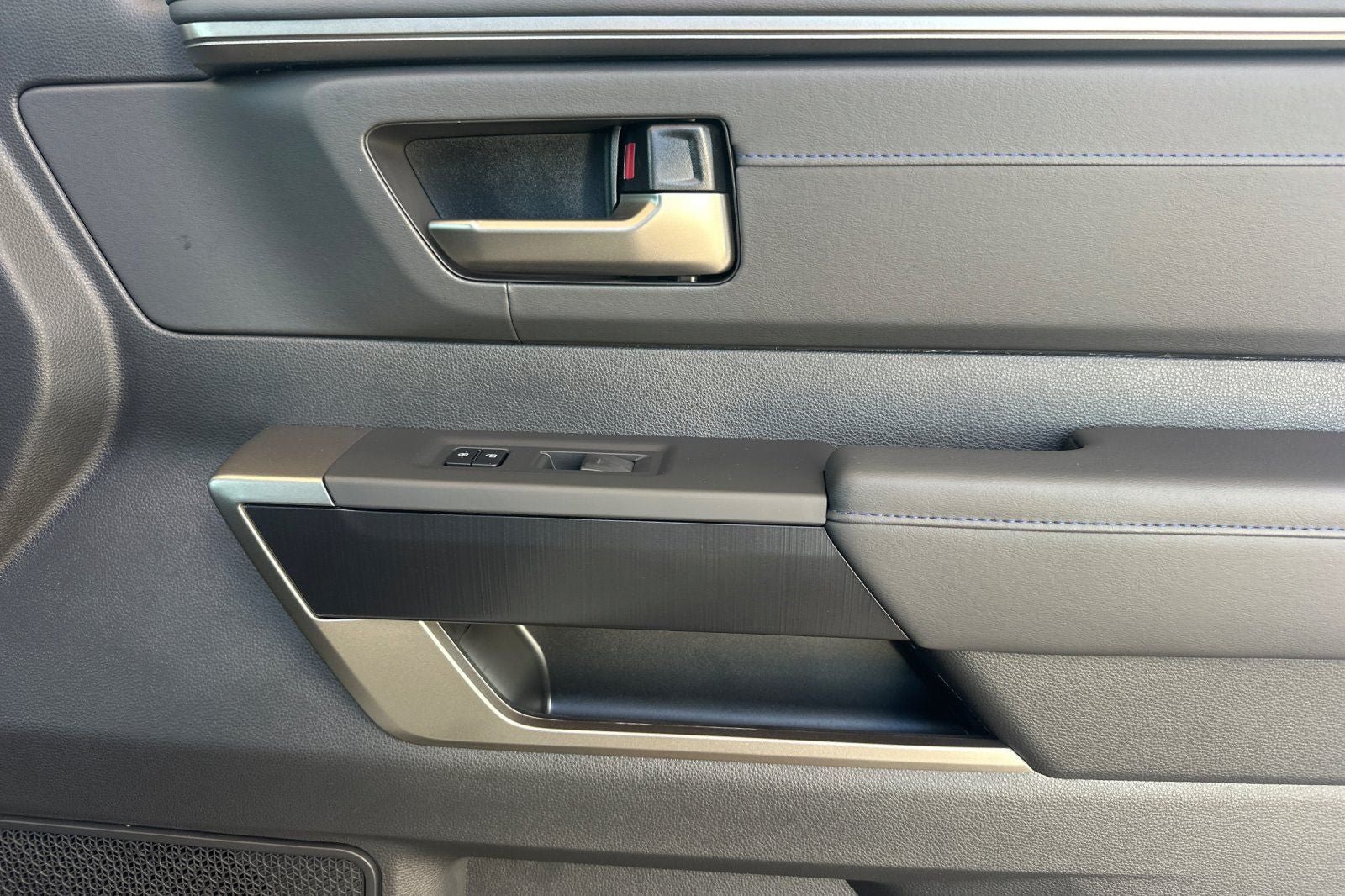 New 2026 Toyota Tundra Platinum AWD/4WD image 19