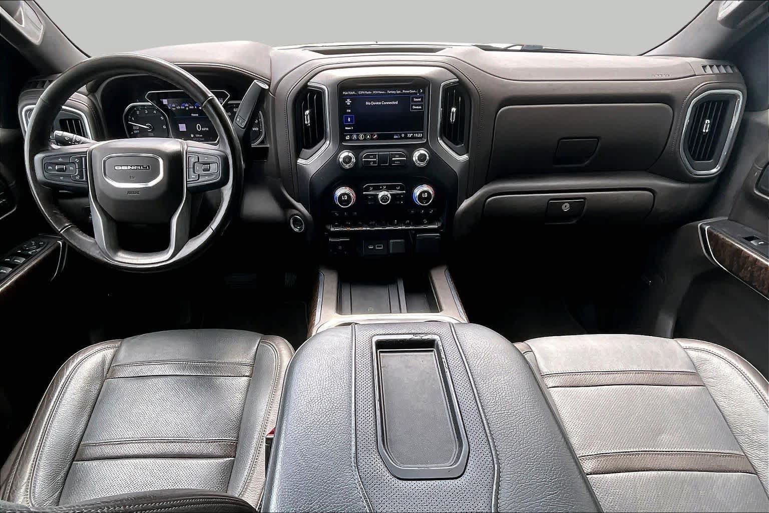 Used 2019 GMC Sierra 1500 Denali w/ Technology Package AWD/4WD image 15