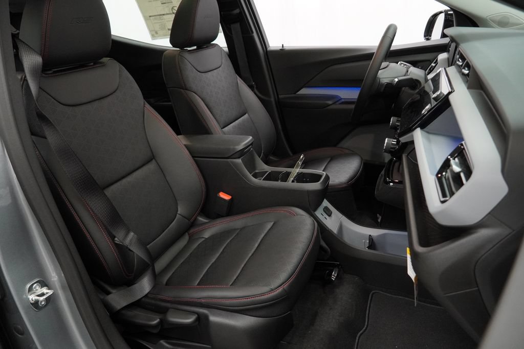 New 2027 Chevrolet Bolt RS w/ Technology Package FWD image 27