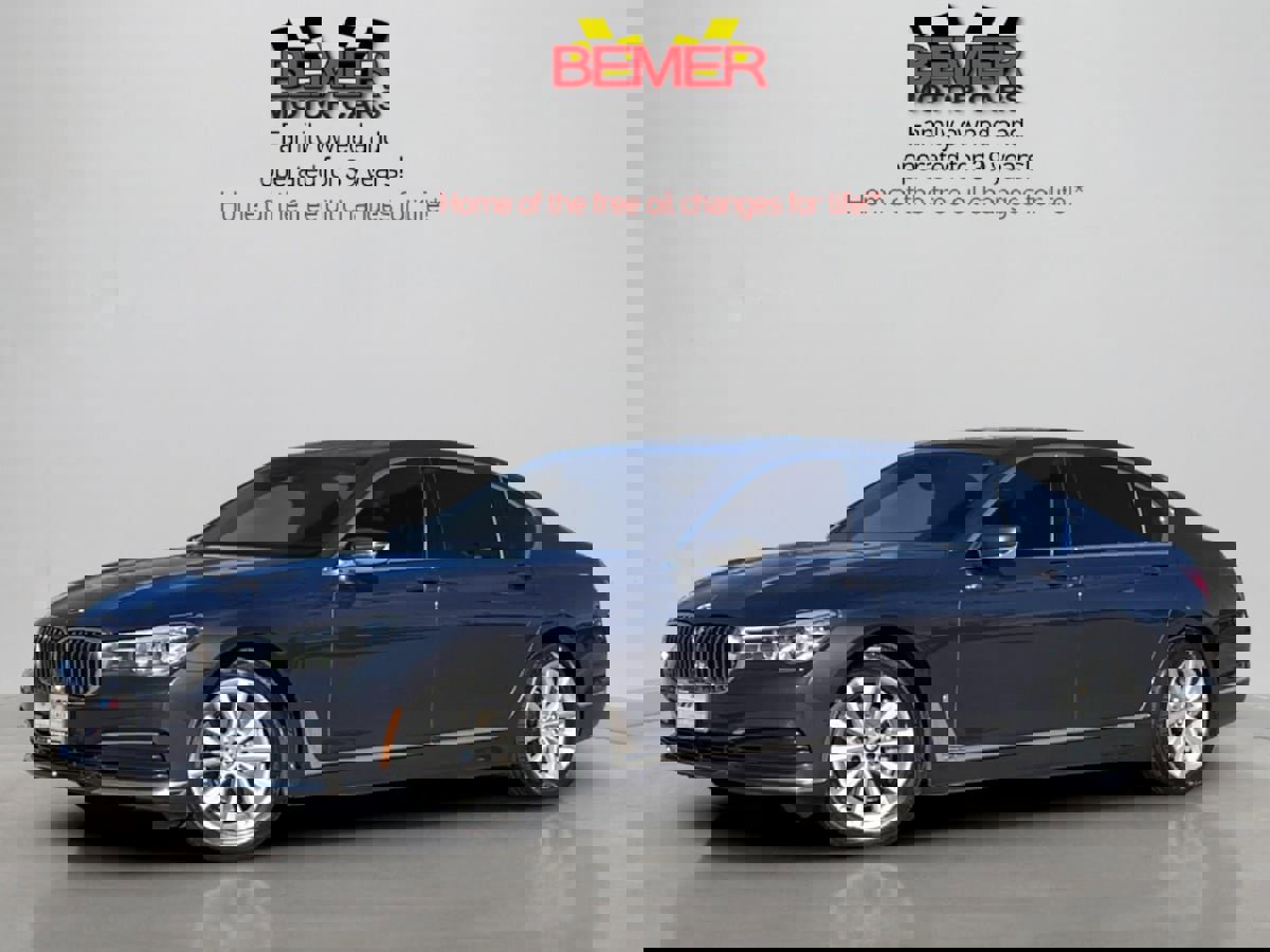 Used 2019 BMW 740i xDrive image 1