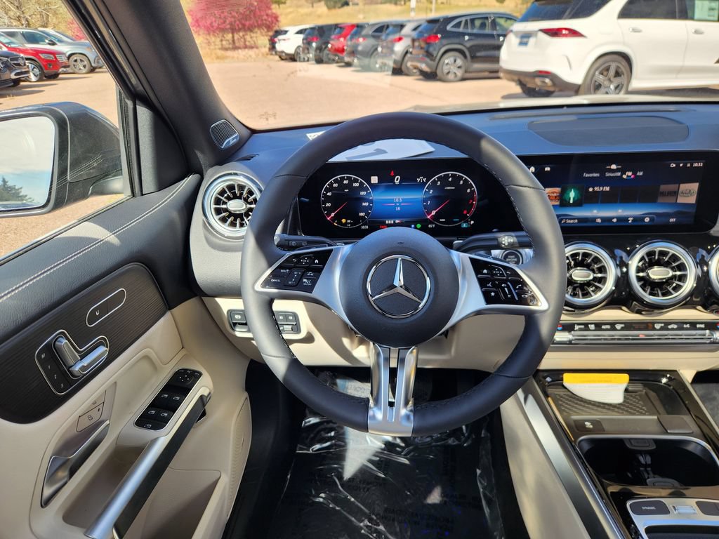 New 2026 Mercedes-Benz GLB 250 4MATIC image 19